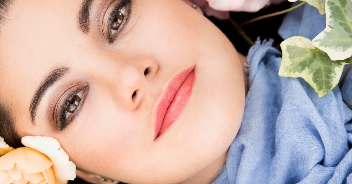 Naturalne smoky eye bez tajemnic: naucz się idealnego blendowania krok po kroku